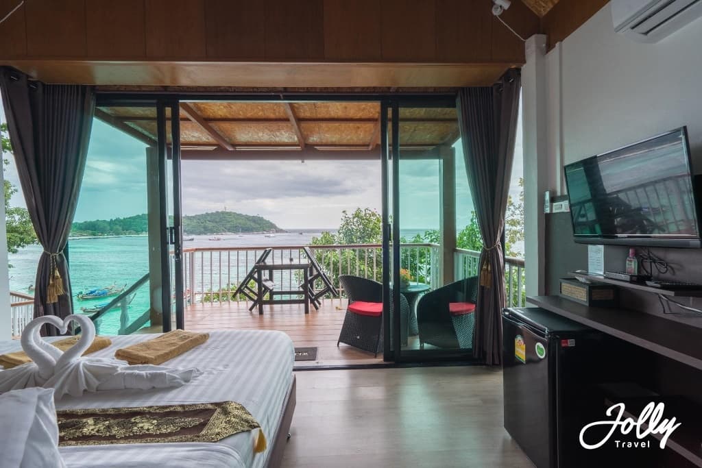 Grand Sea View